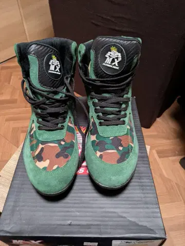 MX 하이컷 스니커즈 그린 카모플라쥬