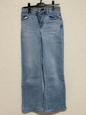 유니클로 데님 팬츠 거의 새상품