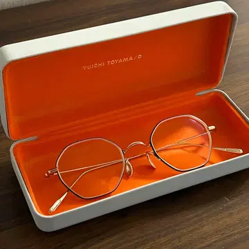 YUICHI TOYAMA/D 옥타고날 안경