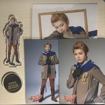 뮤지컬 헤타리아 오란다 아크릴 스탠드 브로마이드 GLW 이소노 토오루