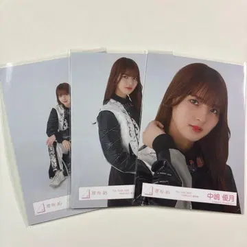 사쿠라자카 나카지마 유즈키 브로마이드 Addiction 블랙 의상