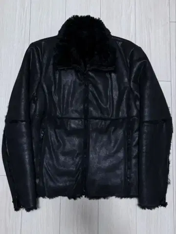 SHELLAC 시맨틱 디자인 무스탕 퍼 자켓