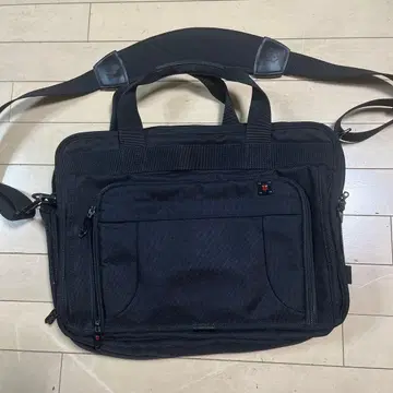 블랙 비즈니스 백 A4 사이즈 대응