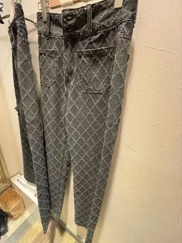 블랙 다이아몬드 패턴 캐주얼 팬츠 데님 블랙 데님