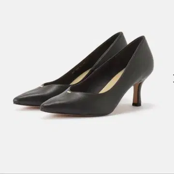 새상품급 르탈론 LE TALON 6.5cm V컷 심프 펌프스 24cm