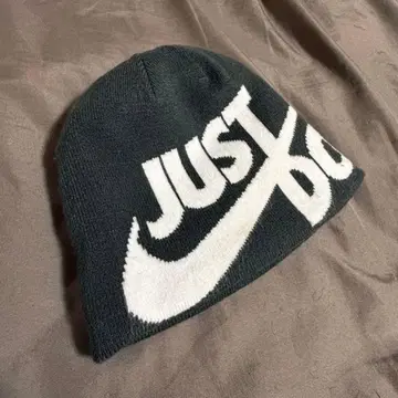 나이키 Y2K 리버서블 비니