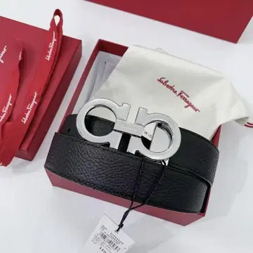 [ 새상품 ] Ferragamo 간치니 실버 버클 리버서블 벨트 실버