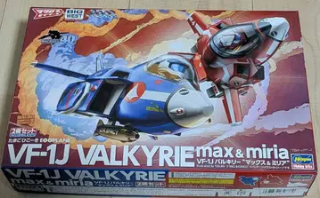 타마고 히코키 VF-1J 발키리 맥스 미리아