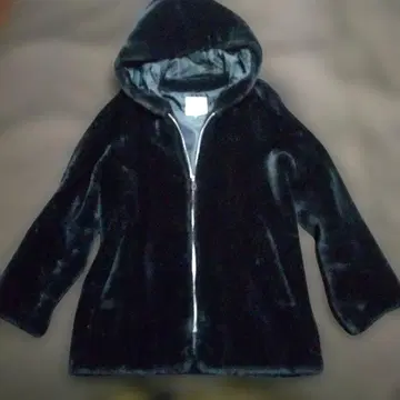 JUNMEN 후드 부착 블랙 자켓