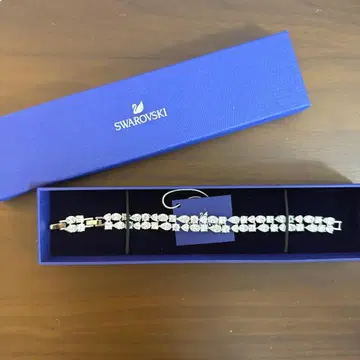 Swarovski 팔찌