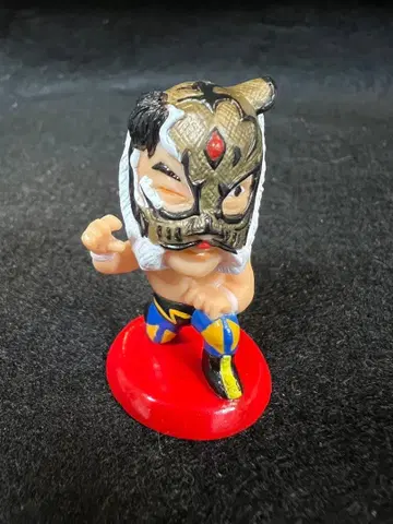 프로 격투 히어로즈 초대 타이거 마스크