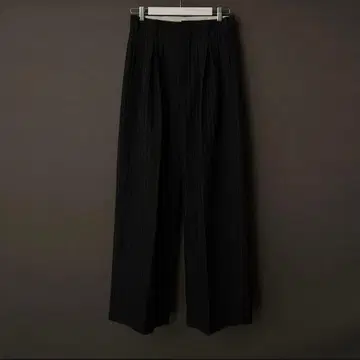 SHIKITARI MIX TUCK DESIGN WIDE SLACKS M