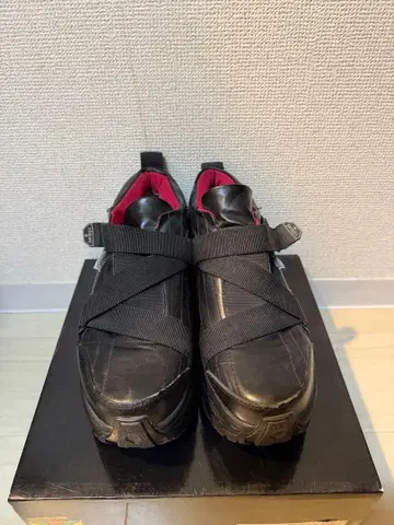 yosuke 통굽 벨티드 스니커즈