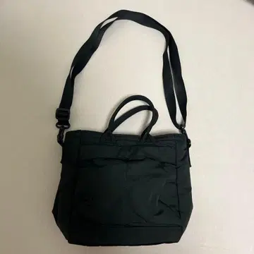 블랙 나일론 숄더백