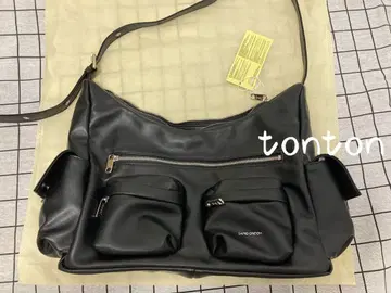 SAMO ONDOH 블랙 숄더백