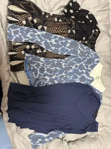 BCBGMAXAZRIA 묶음 판매