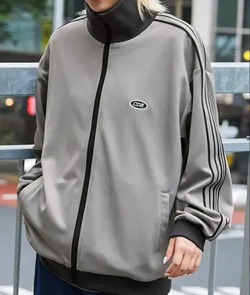 [ CODDERR ] 서클 로고 자수 오버 트랙 자켓