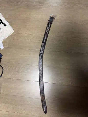 블랙 꽃무늬 자수 가죽 벨트 스터드 벨트