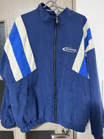 #Memory. 스트라이프 나일론 자켓