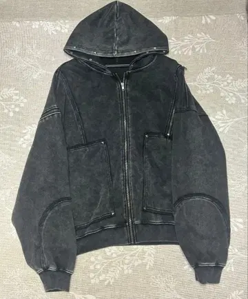 XU DOG studs washing zip up hoodie 블랙