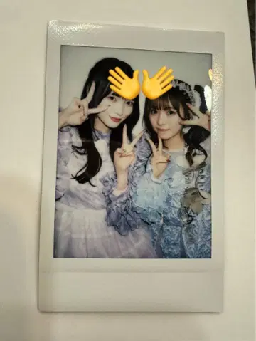 CUTIE STREET 우메다 미유 마나베 나기사 페어 폴라로이드