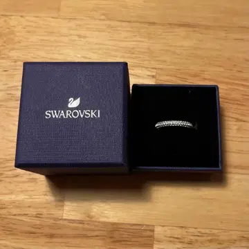 SWAROVSKI 파베 반지 52