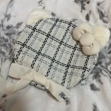 유니버셜 USJ 키티 베레모 화이트 트위드 유니버셜