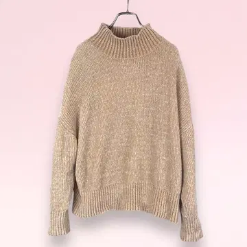 아이템즈 어반 리서치 긴팔 스웨터 프리 사이즈