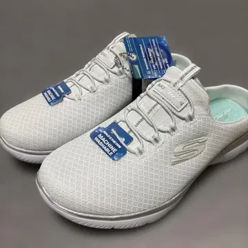 미사용 새상품 Skechers 메모리폼 화이트 스니커즈 25cm