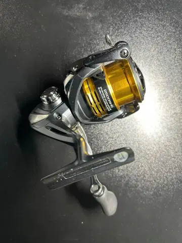 시마노 사하라 C2500 SHG 스피닝 릴 낚시 SHIMANO