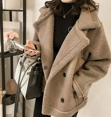 새상품 보아 코트 브라운 계열 보아 코트 사이즈 M