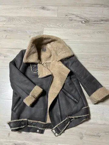 UTURN 페이크 무스탕 보아 라이더 자켓 그레이 M