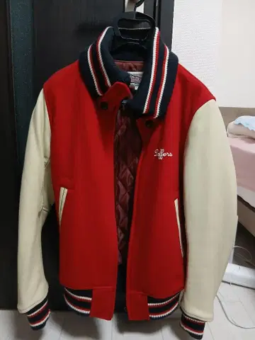 DUFFERS 바시티 자켓 L 사이즈 레드/크림