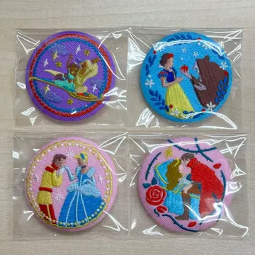 [ 익명 배송 ] 디즈니 자수 캔뱃지 일괄 판매