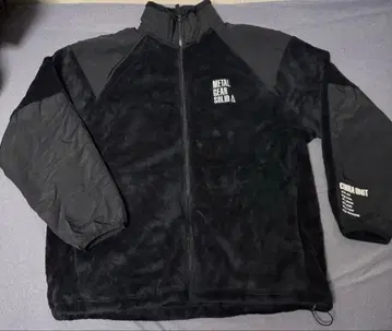 GU 메탈기어솔리드 콜라보 플리스 XL