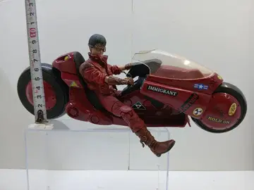 카네다 바이크 피규어 빨간색