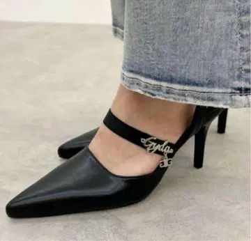 GYDA 제이 힐 스트랩 모티브 포인트 뮬