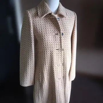 타미힐피거 베이지 체크 무늬 코트