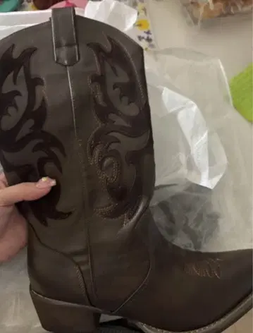 브라운 자수 웨스턴 부츠