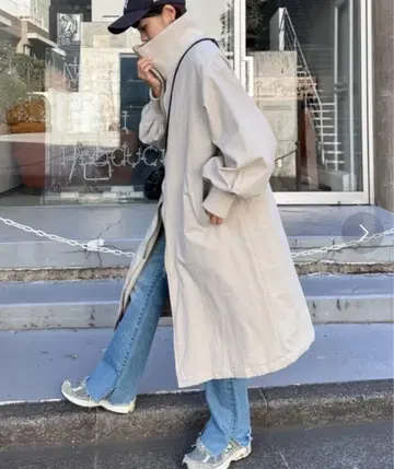 CIAOPANIC TYPY 스탠드 카라 볼륨 슬리브 코트