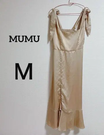 MUMU [ M ] 드레스 플레어 원피스 광택 베이지