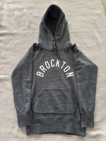 [ 새상품급 ] 두지엠 클라세 BROCKTON 맨투맨 후드티