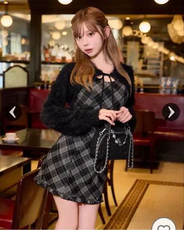 미셸 마카롱 샤기 볼레로 set 체크 원피스