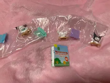 산리오 캐릭터즈 블랑코 가챠가챠 3개