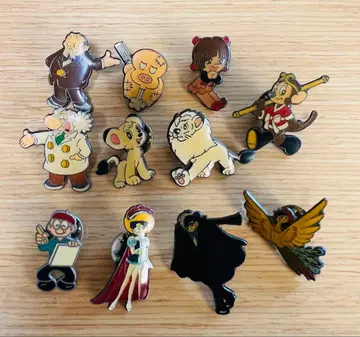 데즈카 오사무 핀 배지