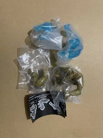 하시모토 미오의 브레멘 음악대 조각해봤다. 가샤폰