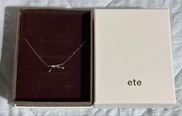 ete 리본 팔찌 플래티넘 실버 미사용 새상품