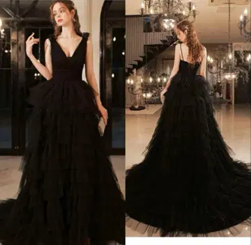 블랙 티어드 드레스 V넥