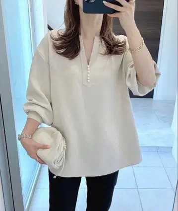 엠마 테일러 [새상품급] 펄 키넥 블라우스