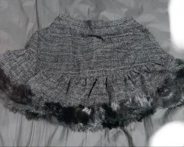 퍼 트위드 미니 스커트